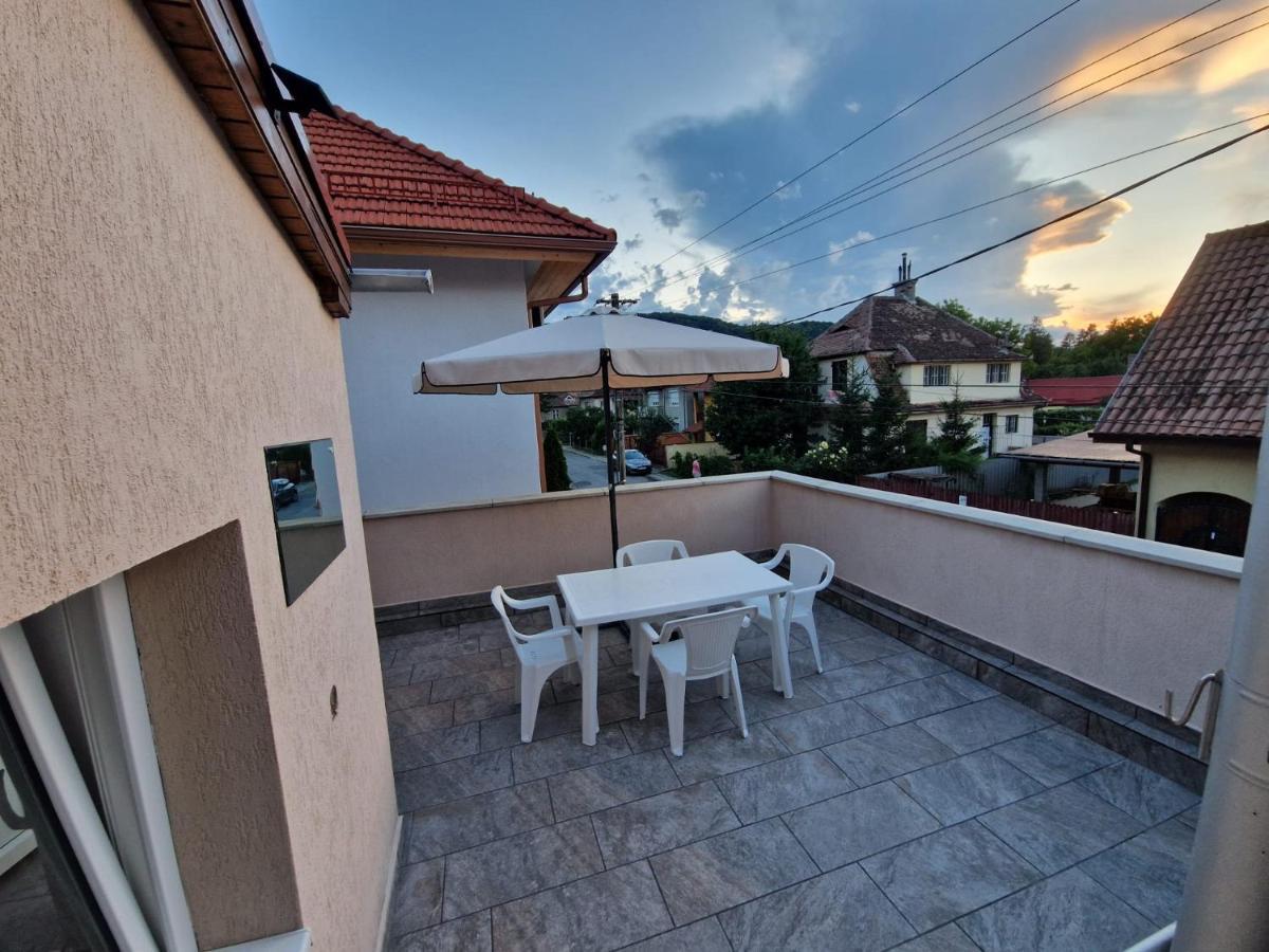 Home Studio Sighisoara Luaran gambar